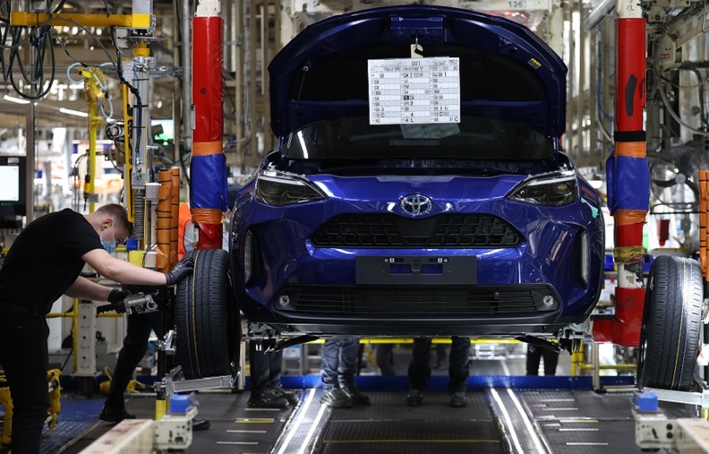 Toyota to increase Yaris capacity at French plant Automotive News Europe